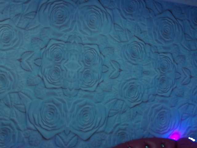 Broadcast screenshots BlondePetty