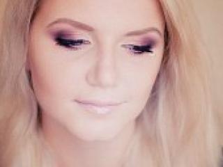 Erotic video chat blondi07x