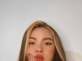 Erotic video chat Blondie-Kiutt