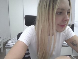 Erotic video chat Blondie8853