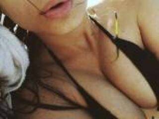 Erotic video chat bloodliza