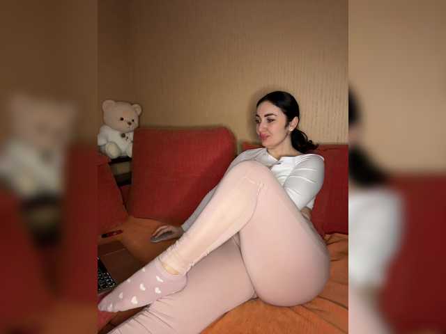 Broadcast screenshots _Layla_