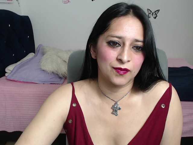 Broadcast screenshots blue-mom