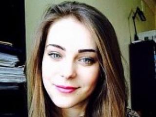 Erotic video chat bombira