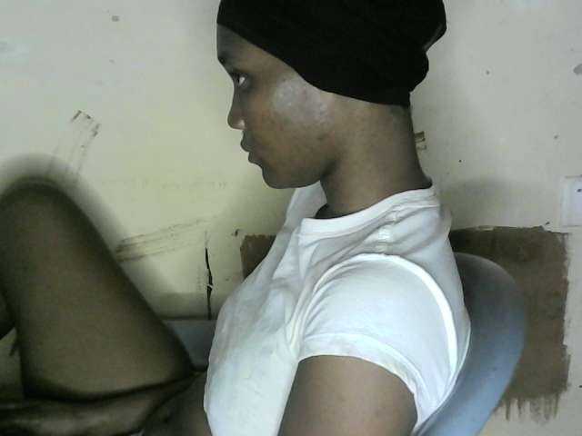 Broadcast screenshots 1hookup