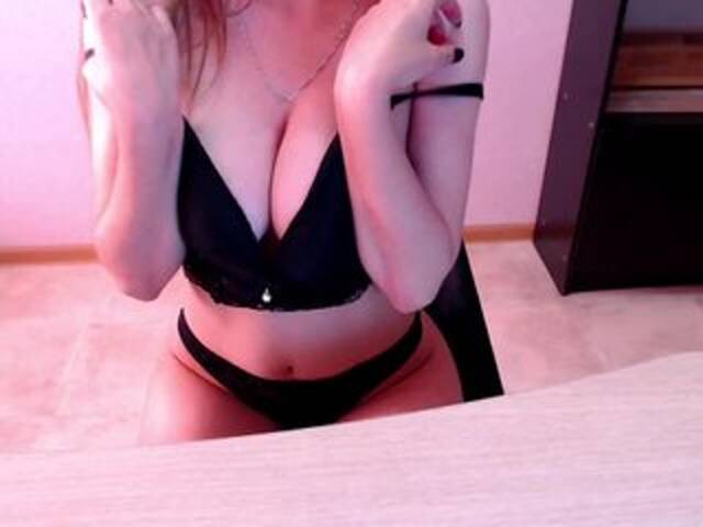 Broadcast screenshots adelebelle