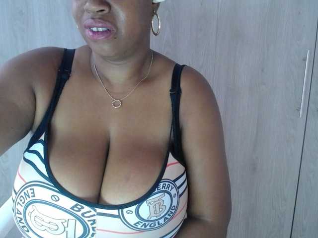 Broadcast screenshots agatafox