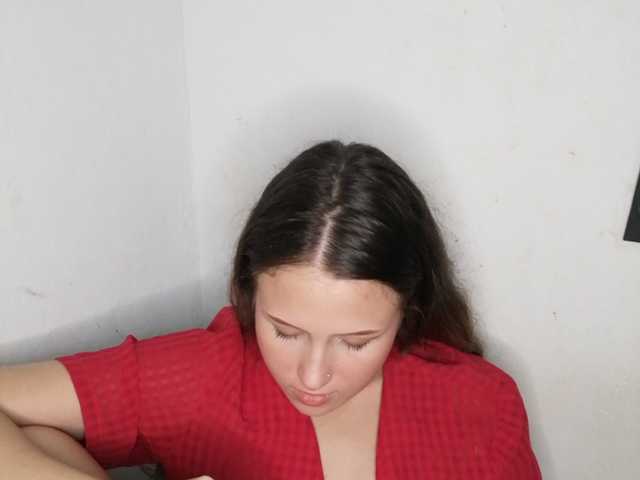 Broadcast screenshots anyANDkriss