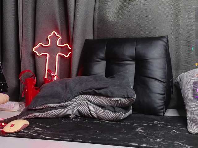 Broadcast screenshots Devilsbride