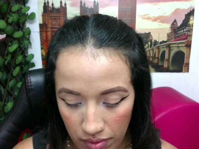 Broadcast screenshots devora069