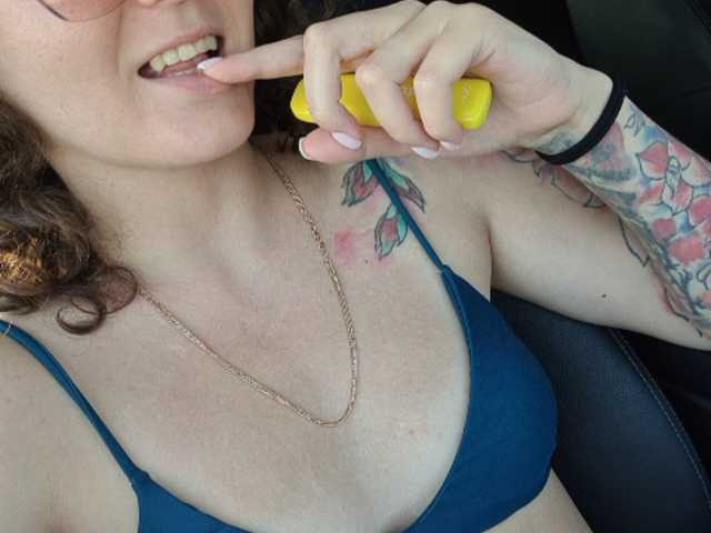 Broadcast screenshots Moneysyou