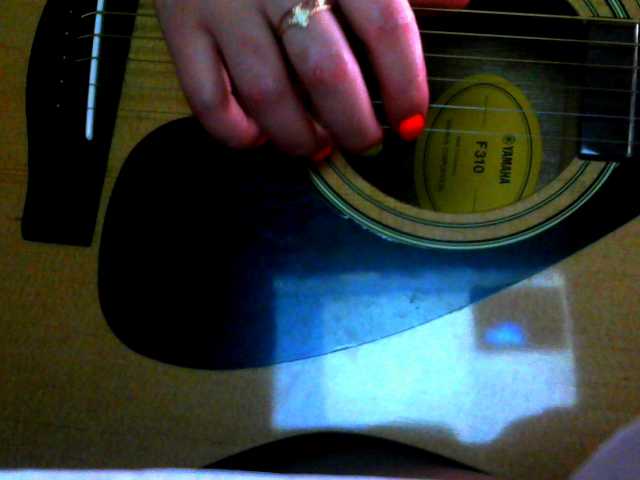 Broadcast screenshots t_w_i_n_k_l_e