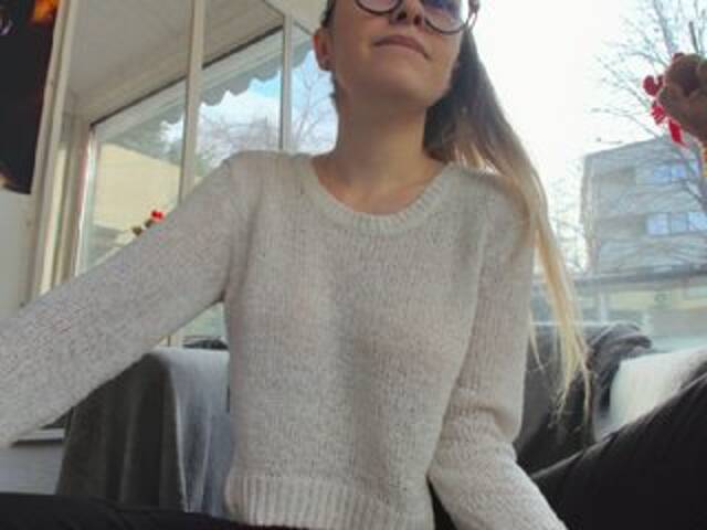 Broadcast screenshots lucydevlin