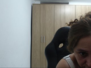 Erotic video chat RoxanaMilf