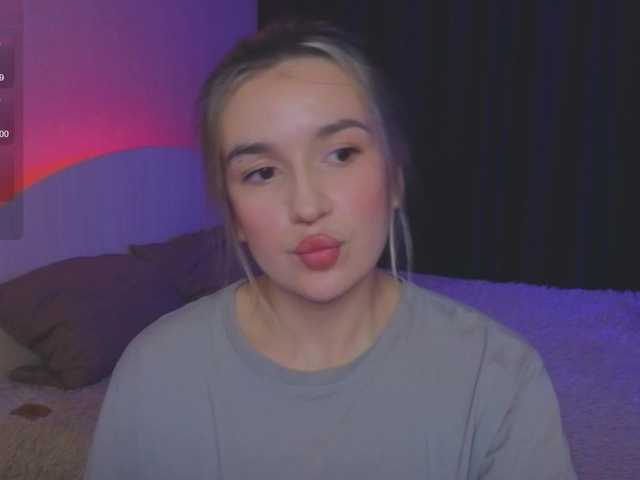 Broadcast screenshots RoxyChilli