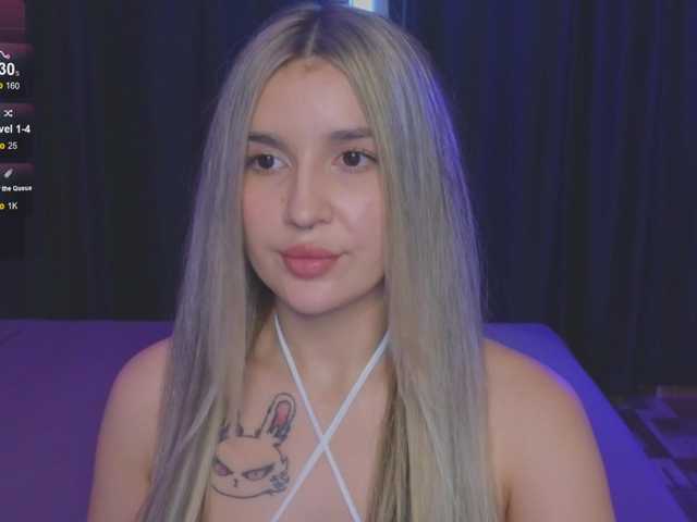 Broadcast screenshots RoxyChilli