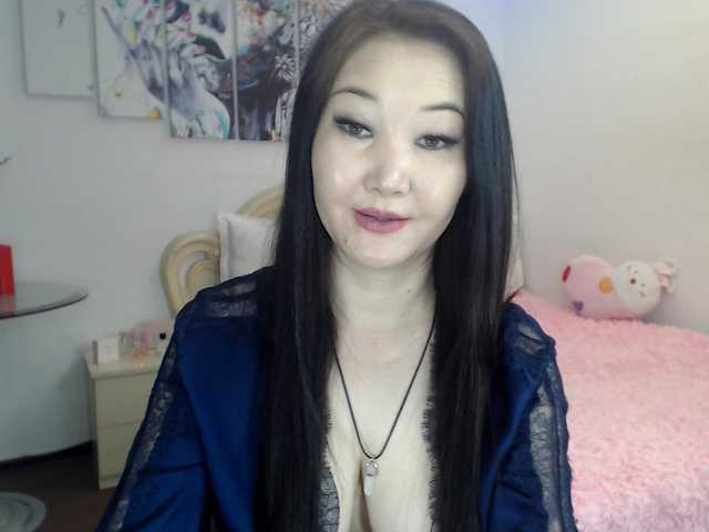 Broadcast screenshots shellymoon