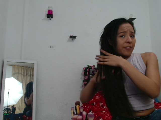 Broadcast screenshots sofiaclaus