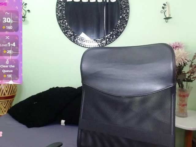 Broadcast screenshots SofiaFranco