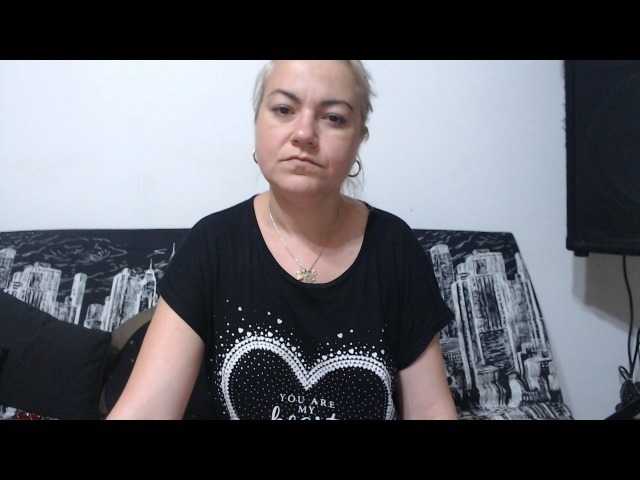 Broadcast screenshots Softhottmilf