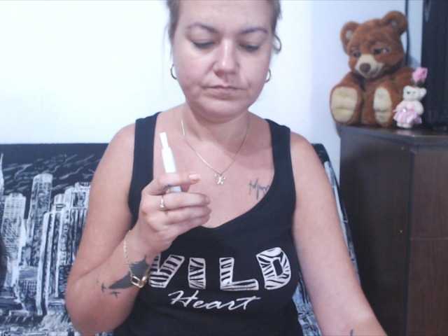 Broadcast screenshots Softhottmilf