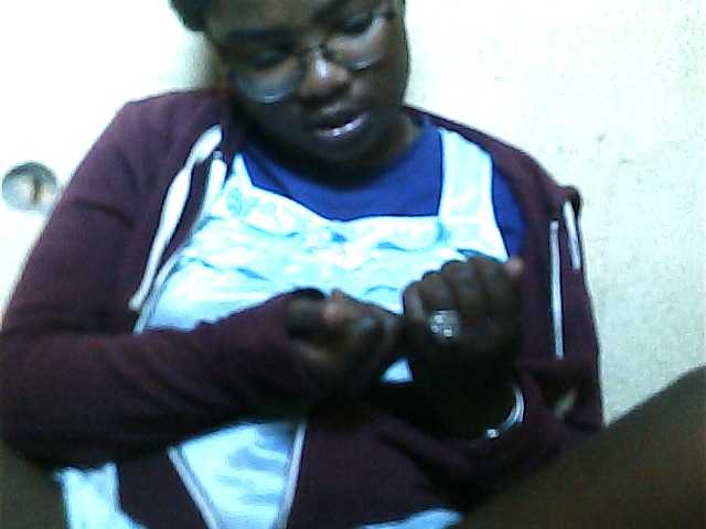 Broadcast screenshots tryciah