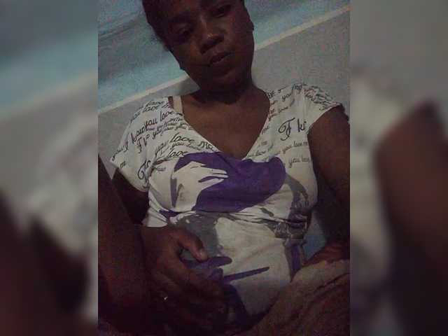 Broadcast screenshots tryciah