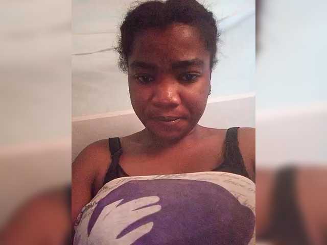 Broadcast screenshots tryciah