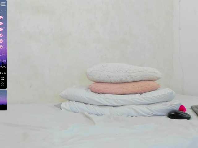 Broadcast screenshots BonnieXO