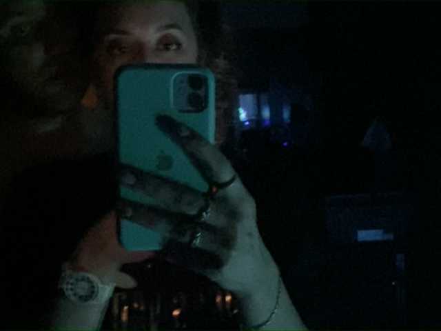 Broadcast screenshots BonnieaClyde