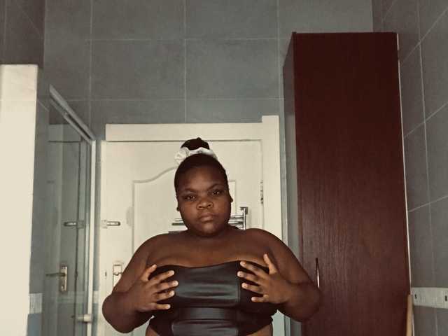 Photo of the profile bootyliciousxx20