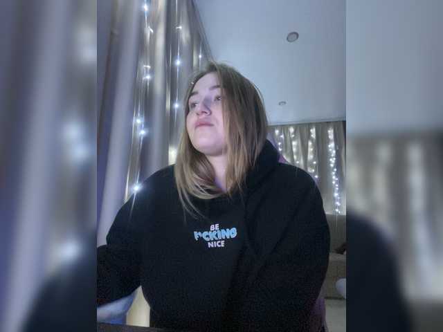 Broadcast screenshots BoredGirl