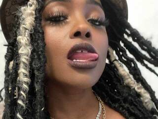 Erotic video chat bossybella