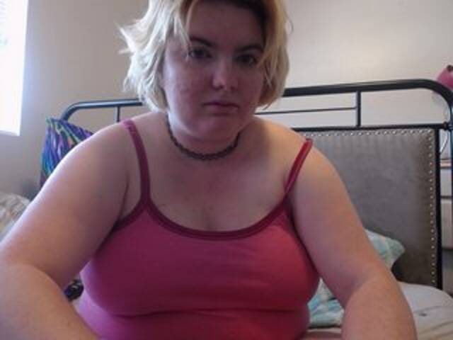 Broadcast screenshots brelovesyou