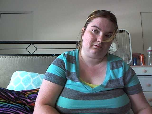 Broadcast screenshots brelovesyou