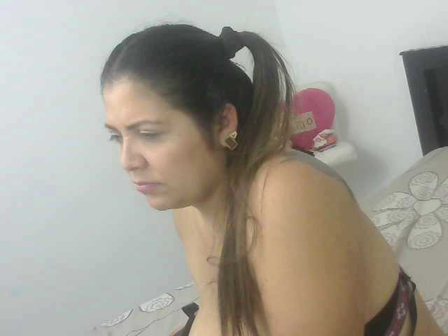 Broadcast screenshots brendaxxx