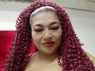 Erotic video chat BrianaSquirt