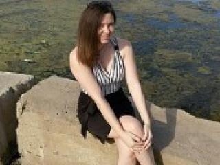 Erotic video chat brisanna