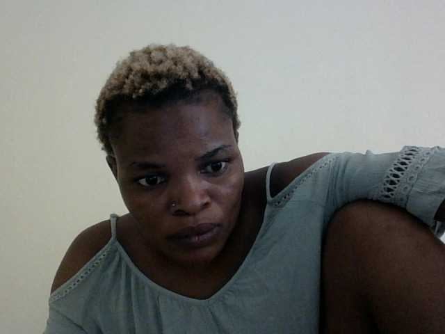 Broadcast screenshots Bustybetty1