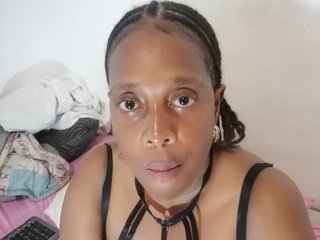 Erotic video chat Bustylove27