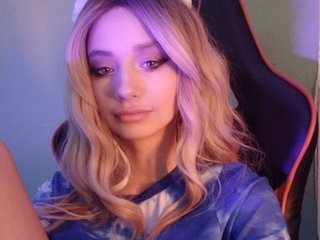 Erotic video chat CamDragonic24