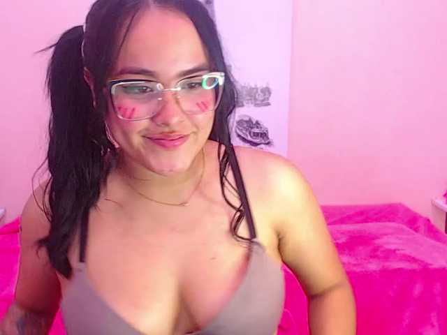 Broadcast screenshots CamiiMoon