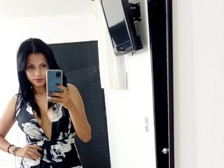 Erotic video chat Camilacruz21