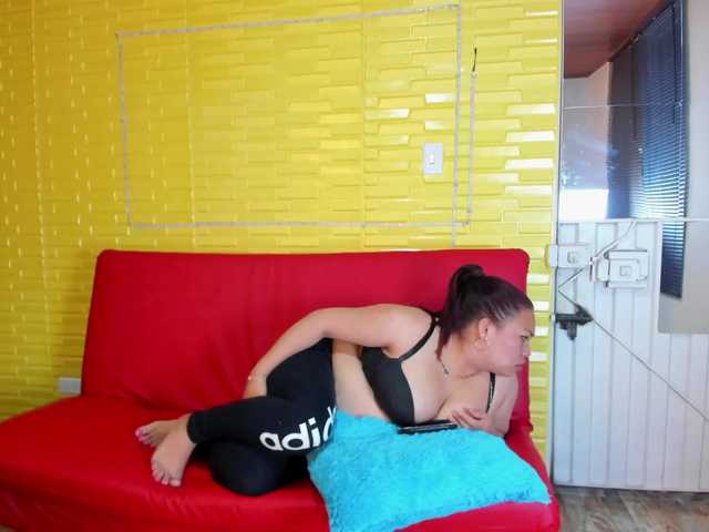 Broadcast screenshots Camilaydavid1