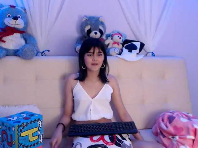 Broadcast screenshots CamileChan