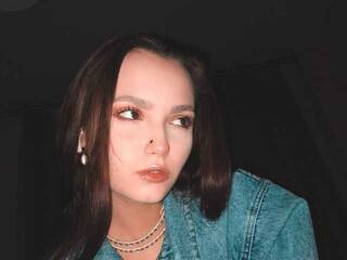 Erotic video chat Camilla-Dark