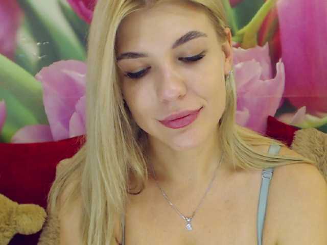 Broadcast screenshots CamomillaG