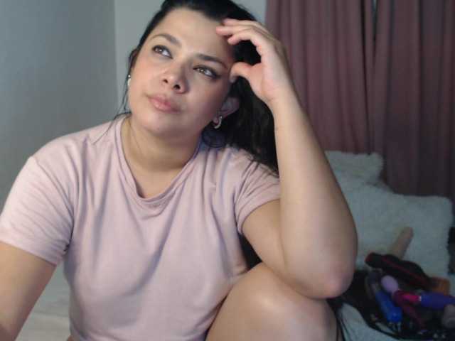 Broadcast screenshots CandaceBooty