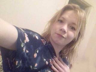 Erotic video chat Candy-Blonde