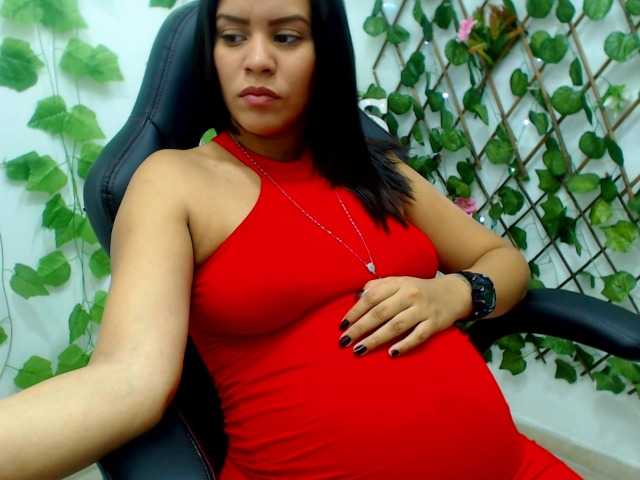 Broadcast screenshots candy-hot